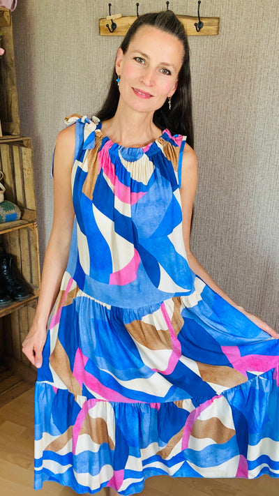 Kleid in A-Form geschnitten in blau herzblut Shop