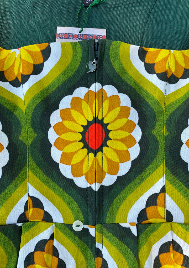 Dirndl "Sonnenblume"