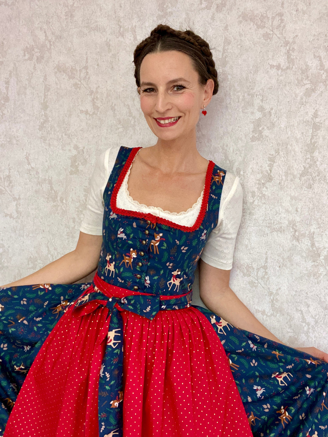 Rehkitz herzblut Dirndl Weihnachten in dunkelblau