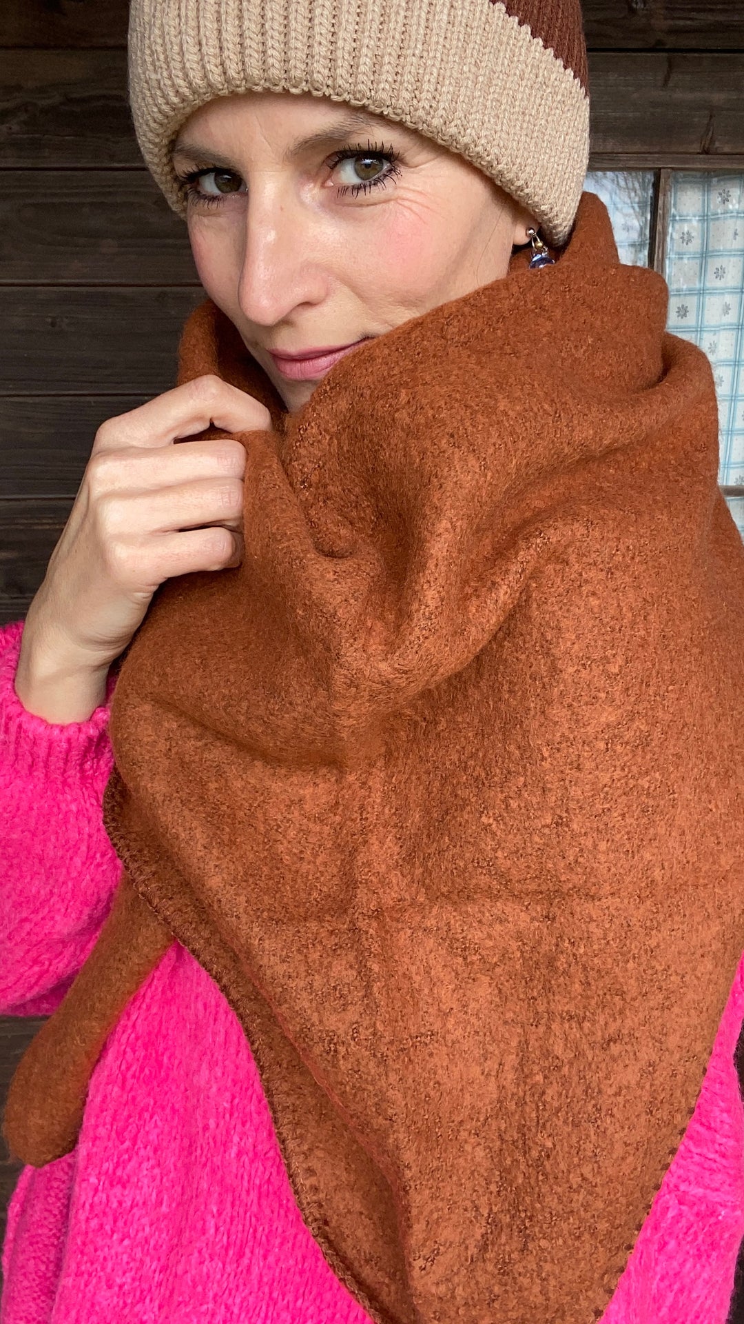 Strickschal in Rost super weiche Qualität.