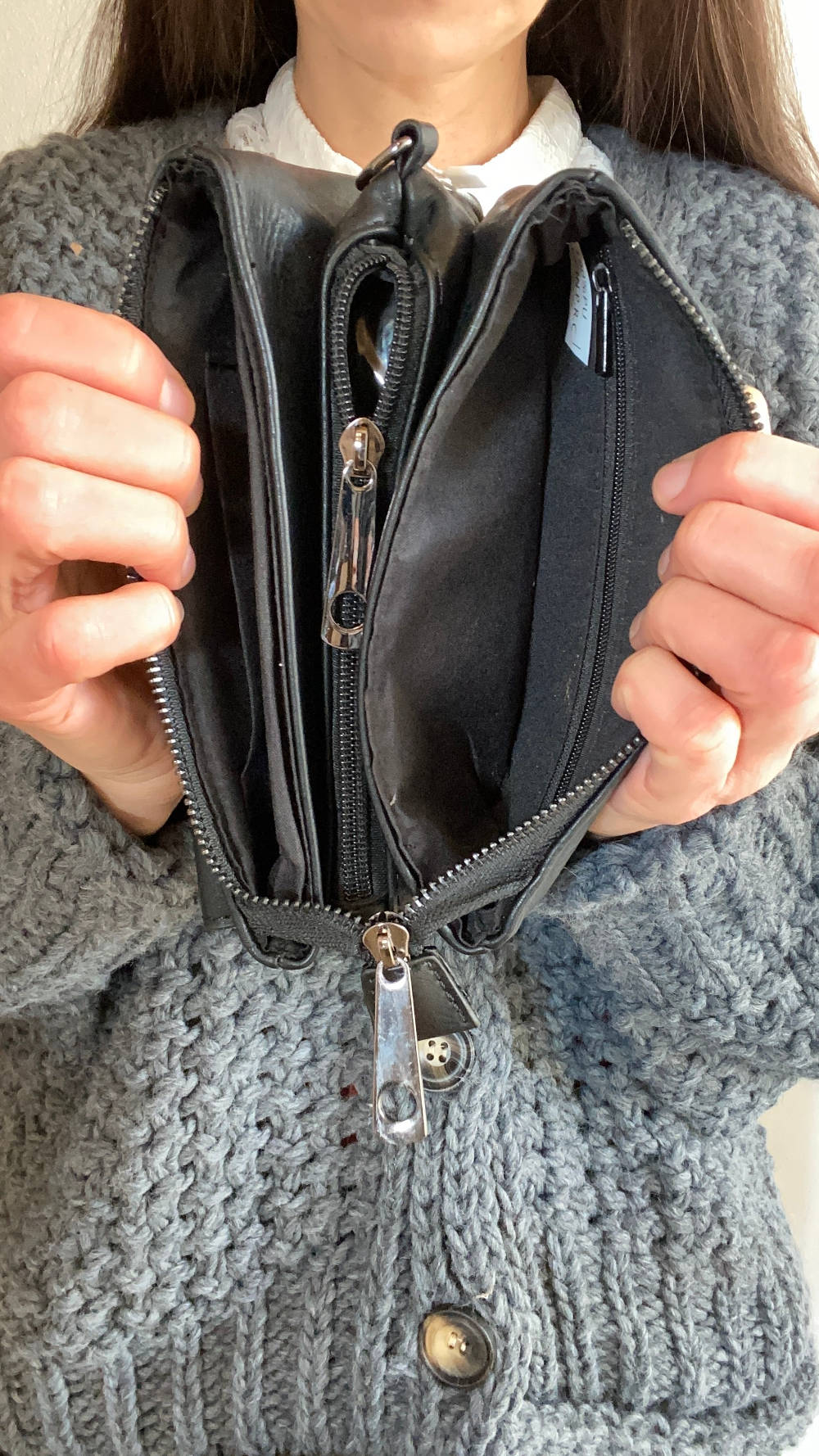 Tasche mit vielen Innenfächern im Niederbayern Shop