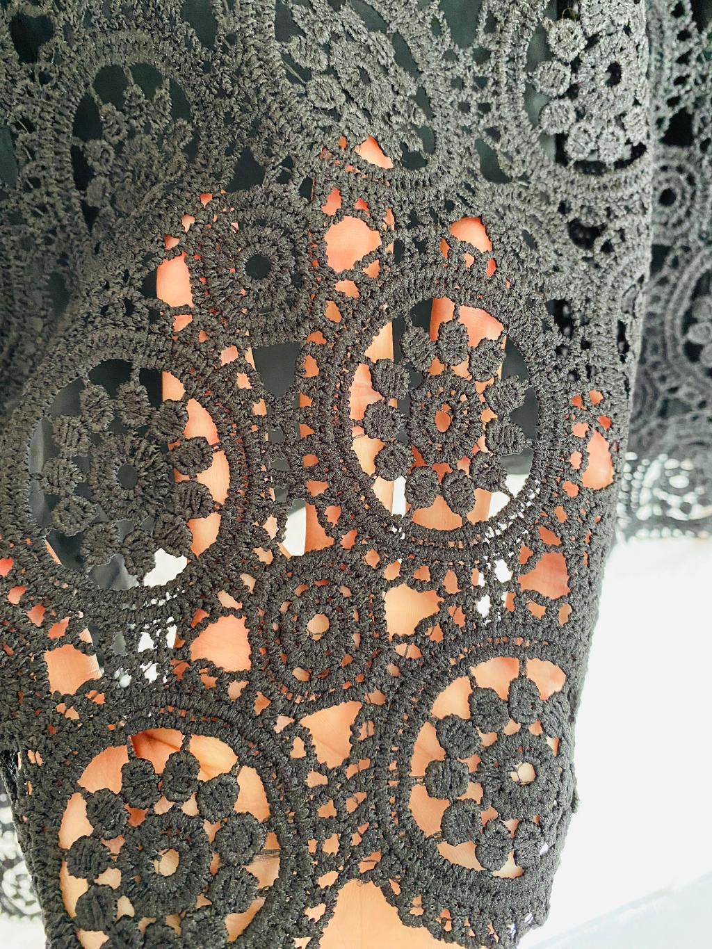 Häkeltop schwarz Kreis Muster