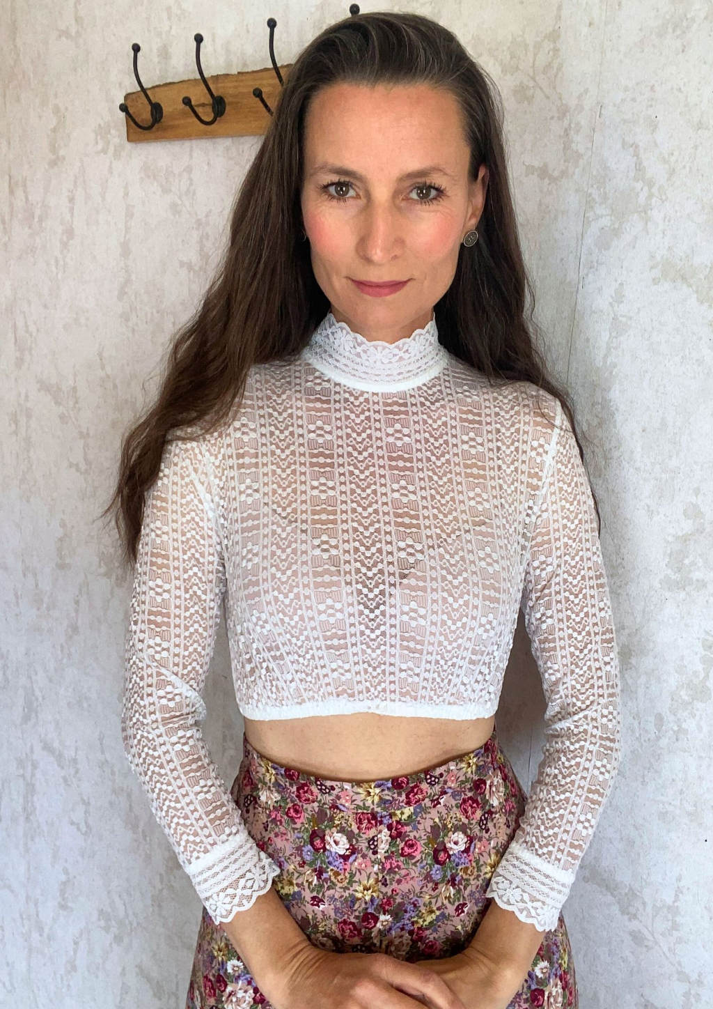 Dirndlbluse bauchfrei herzblut Shop