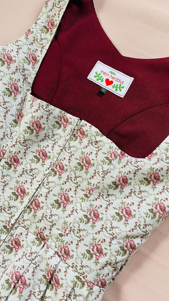 Retro Dirndl in grau mit nostalgischen Rosen 