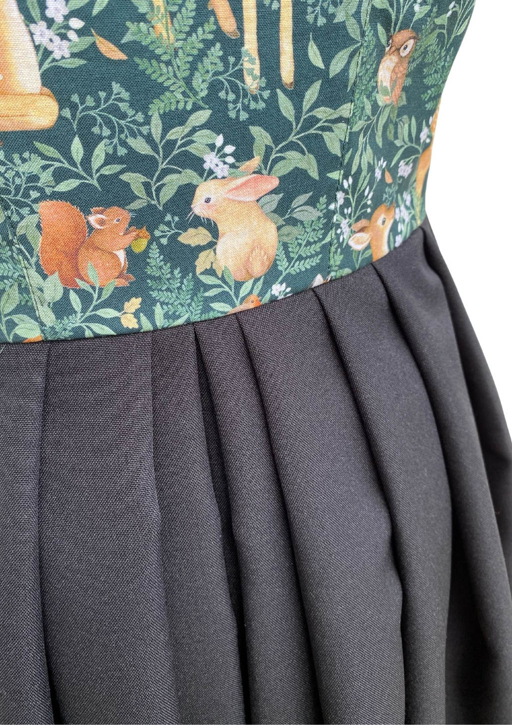 Dirndl schwarzer Rock mein herzblut Shop Niederbayern 