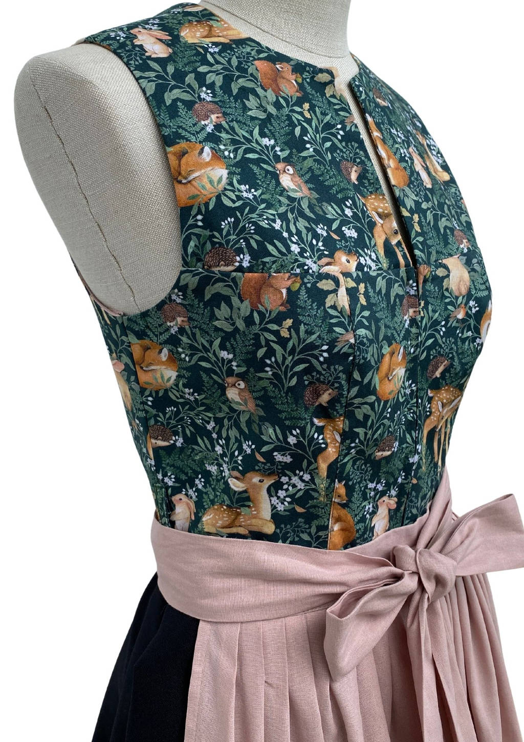 Dirndl in schwarz grün mit rosa Schürze 