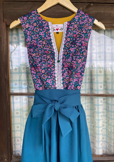 Dirndl Petrol Farben 