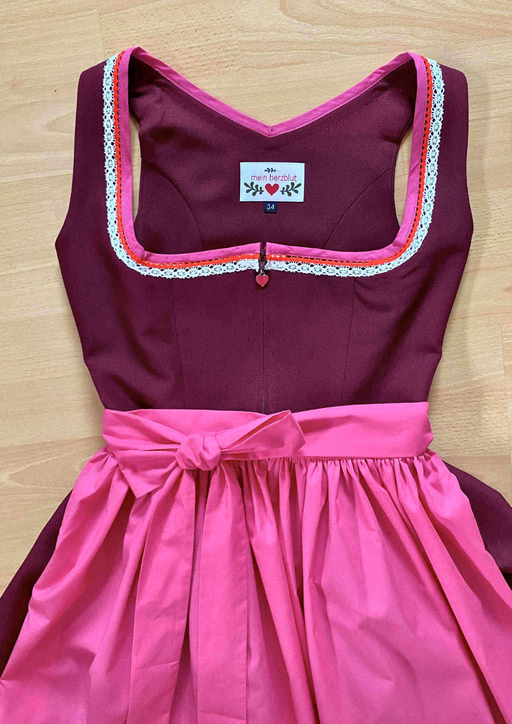 Dirndl "Burgundi"