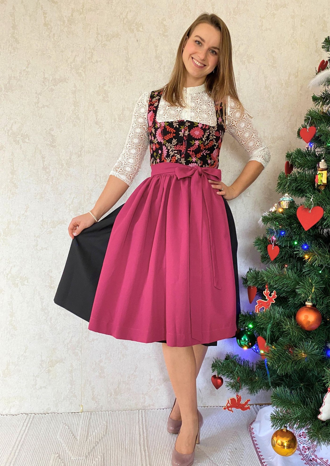 Dirndl und Trachtenbody im Angebot