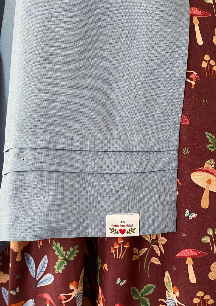 Dirndl rot kaufen mit blauer Schürze mein herzblut Niederbayern 