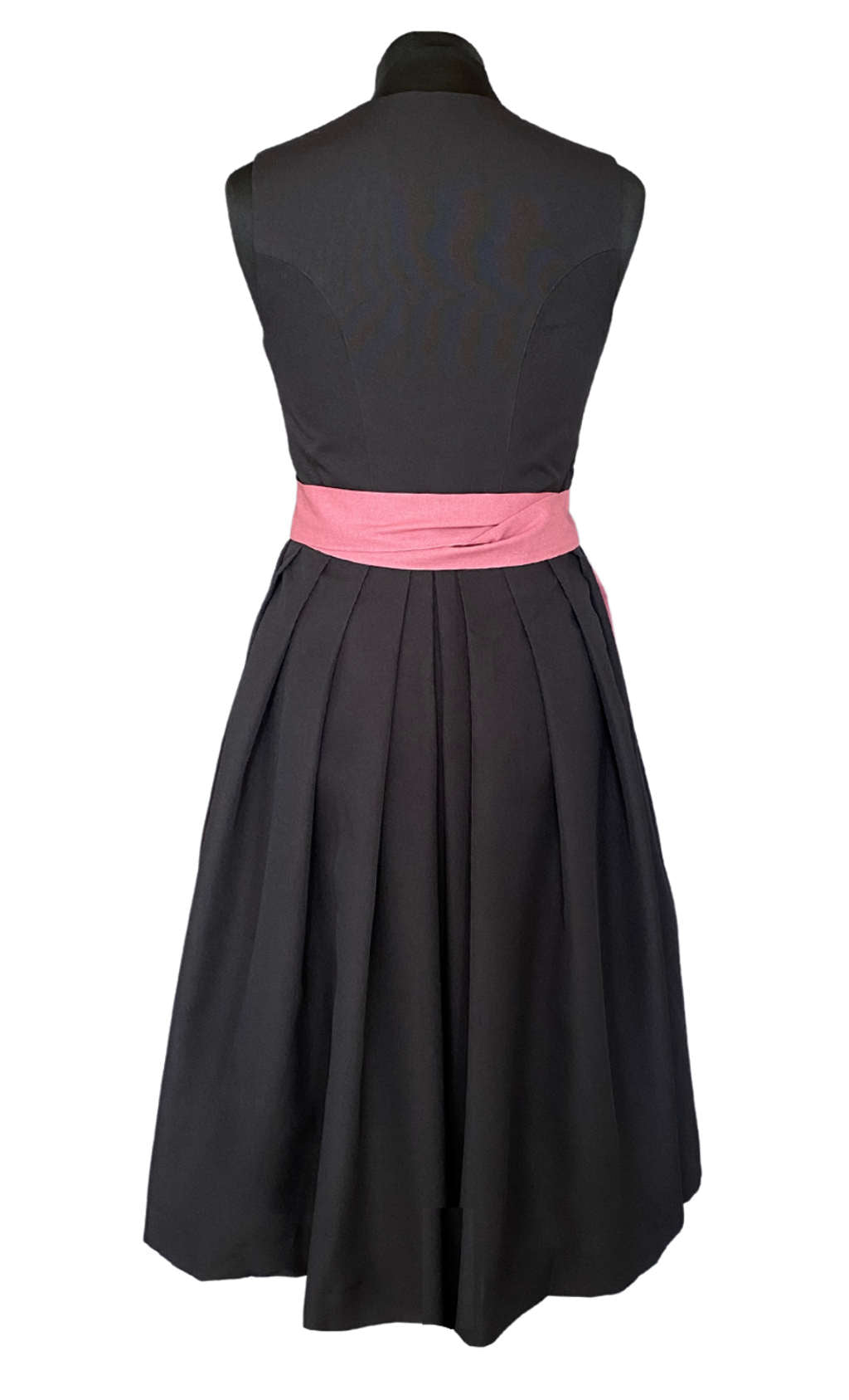 Dirndl schwarz mit rosa Schürze lang herzblut shop