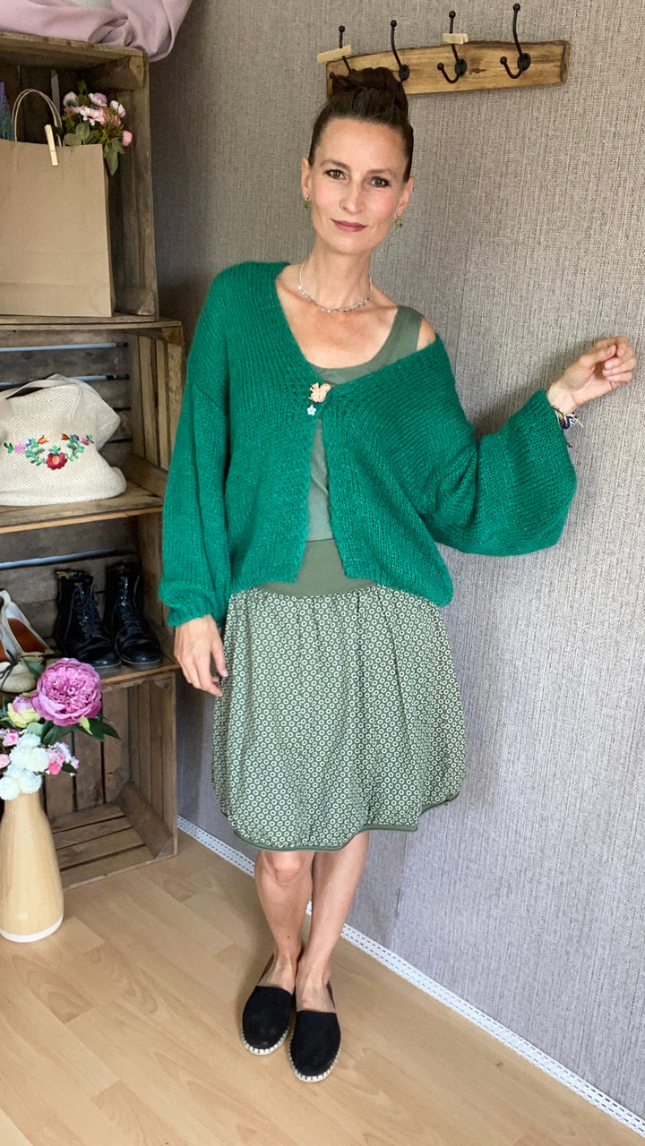 Flauschi Strickjacke in grün
