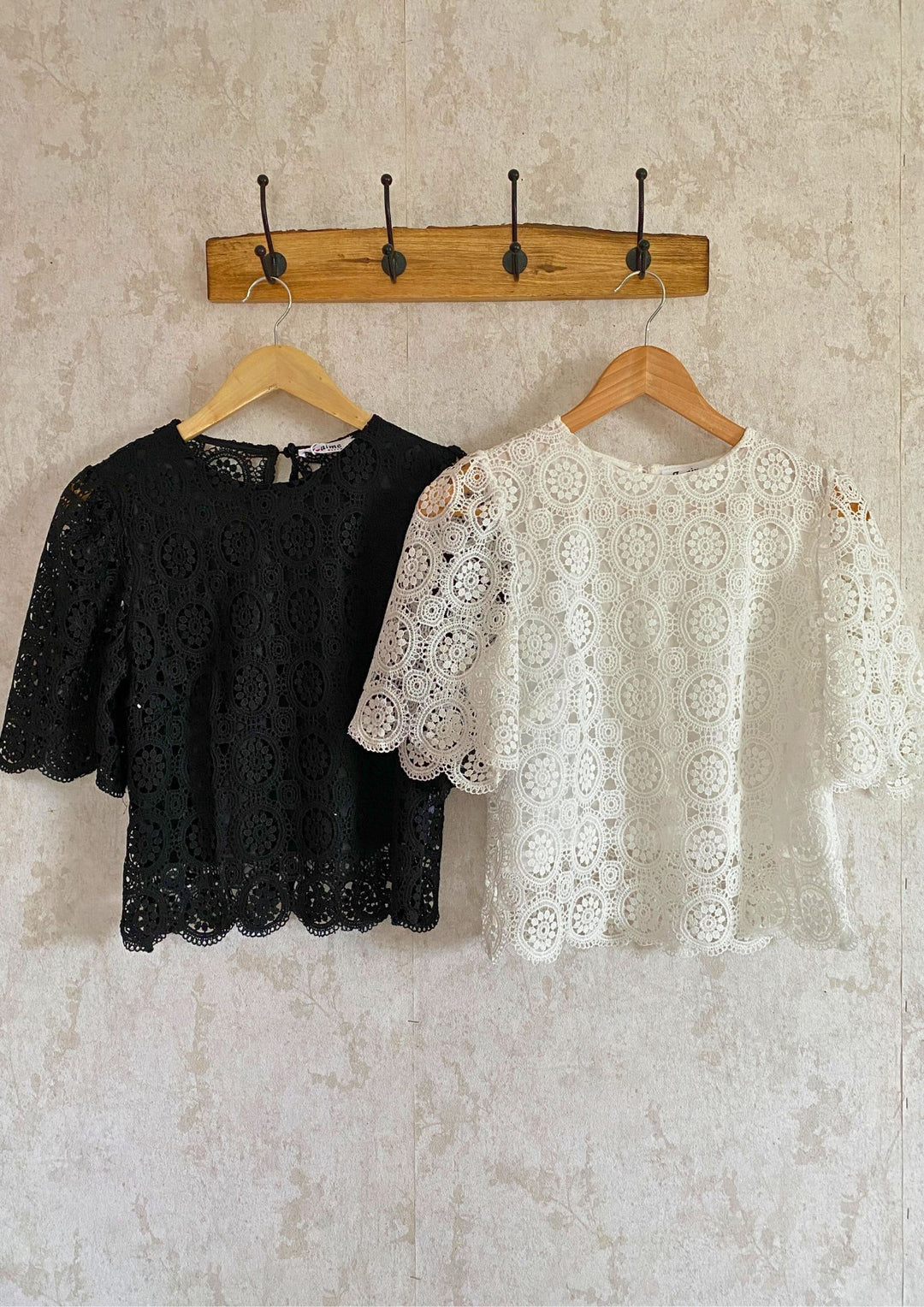 Damenshirt kurz tailliert