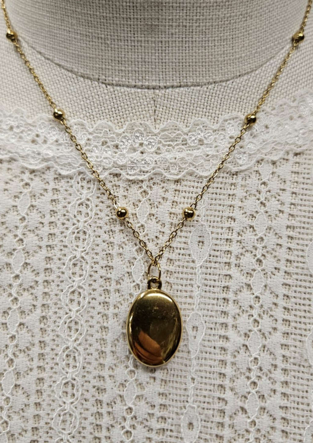 Dirndlschmuck
