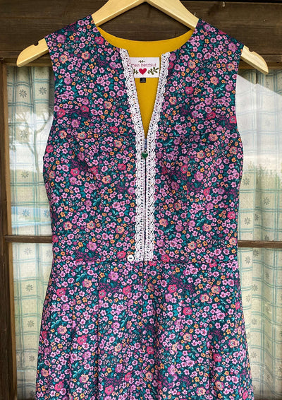 Dirndl mit Blümchen Print Malediven 