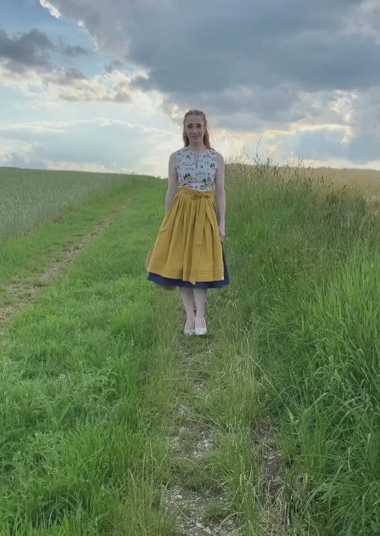 Dirndl Camper gelb blau