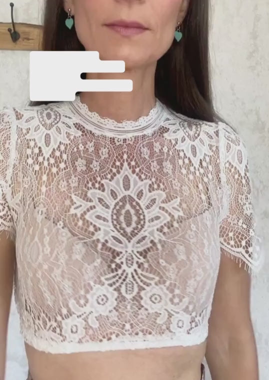 Dirndlbluse Ornament feine Spitze aus Nylon
