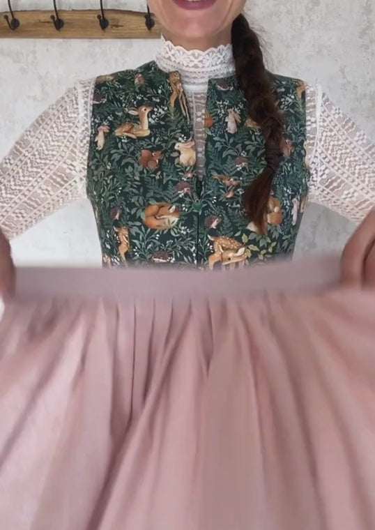 Dirndl Waldtiere in grün schwarz Video