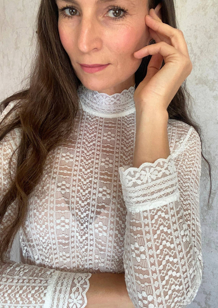 Dirndlbluse gestreiftes Blumenmuster