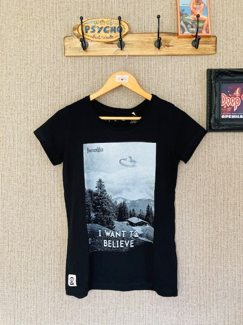 UFO Shirt mit weißwurscht Franz Xaver, mein herzblut besondere dinge zum anziehen