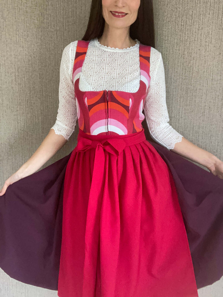 knielanges retro dirndl aus alten ausgefallenen stoffen mein herzblut 