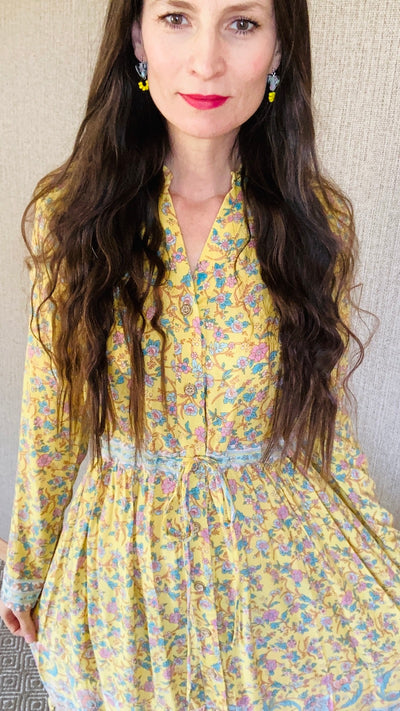 Langes Kleid in gelb Hippie Stil 