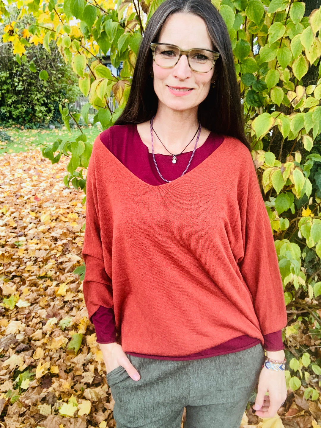 alternativer Style im Retro Look und großen Pulli