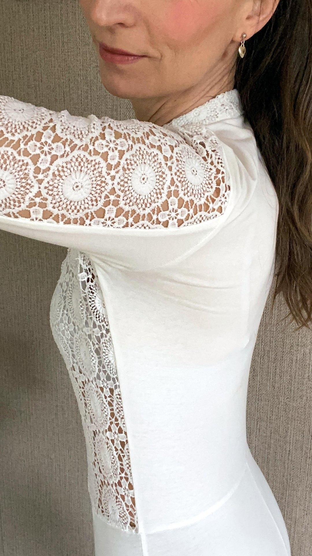 Weißer Spitzenbody mein herzblut zur Tracht 