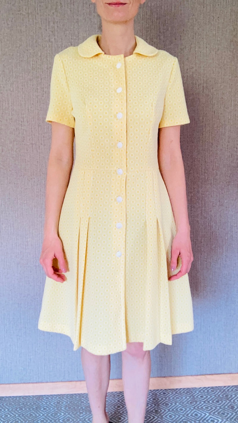 Gelbes vintage Kleid kurz mit Knöpfen mein herzblut 